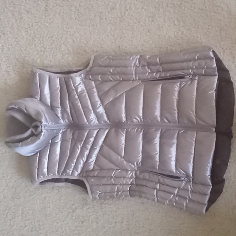 Bernardo vest